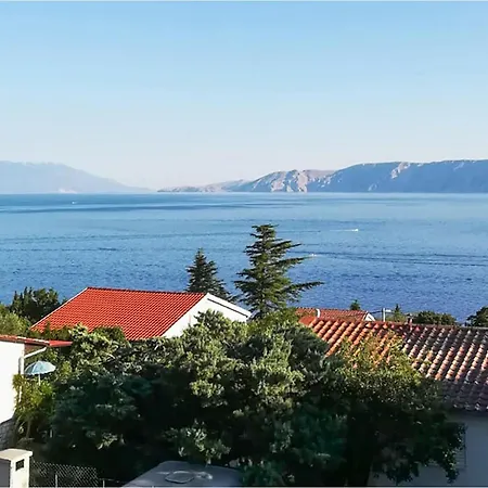 Appartamento Awesome Apartment In Novi Vinodolski With Wifi *