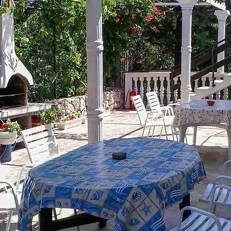 Apartman Awesome Apartment In Novi Vinodolski With Wifi Novi Vinodolski