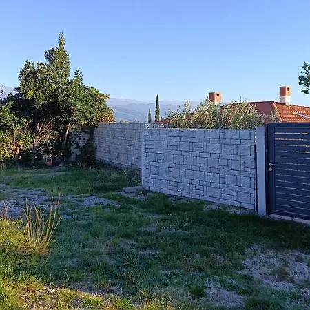 Appartamento Awesome Apartment In Novi Vinodolski With Wifi *